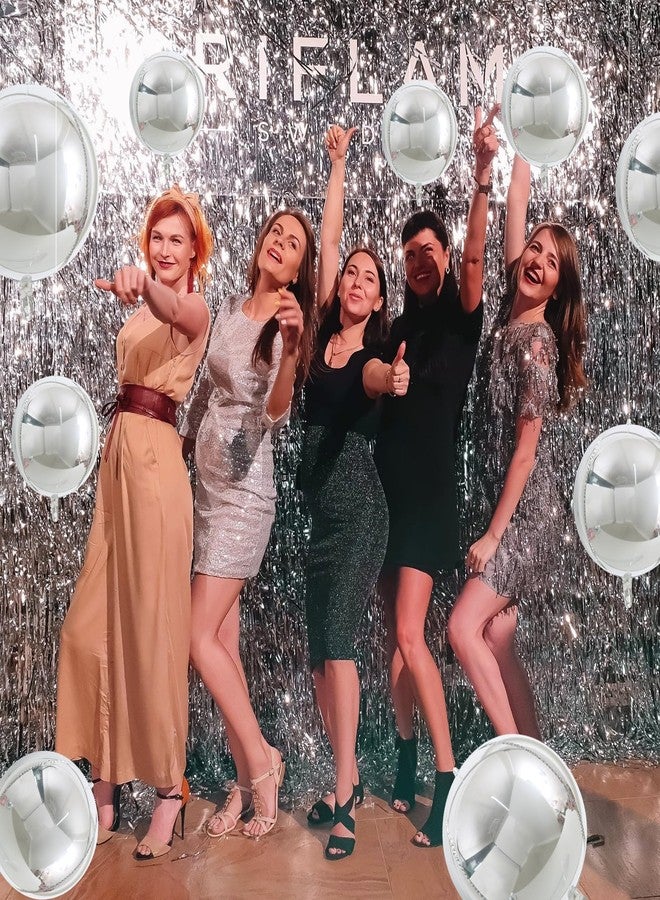 TONIFUL 16Pcs Large Silver 4D Giant Round Foil Balloon 4D Mirror Metallic Mylar Sephere Balloons for Christmas New Year Birthday Party Graduation Wedding Baby Shower Decoration Supplies(Mix Sizes) - Image 4